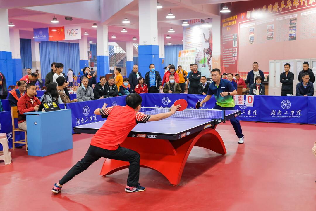 尤其是在比 尤其是在比